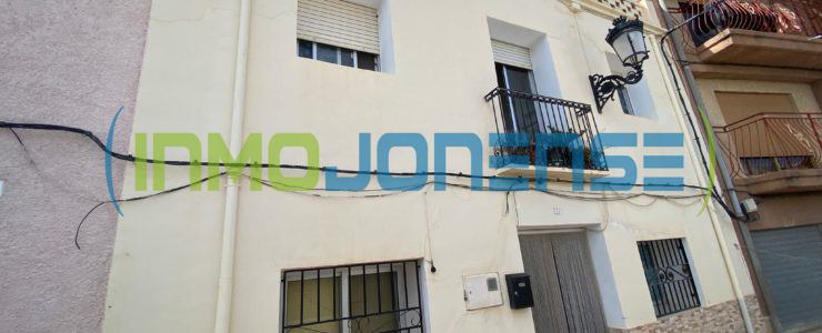 Casa pueblo de 5 dormitorios