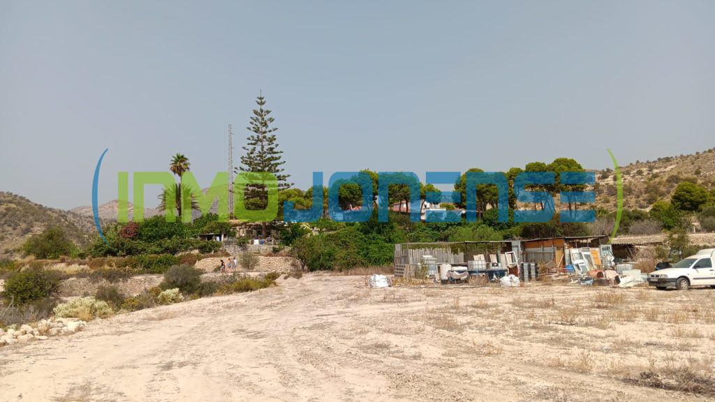 Finca de 10.047 m²