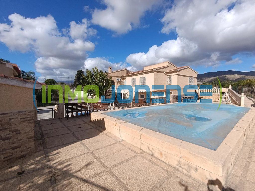 Chalet 6 dormitorios