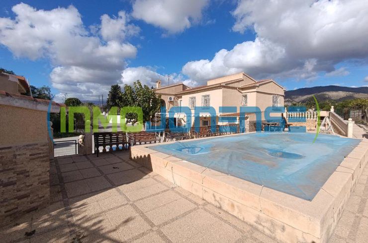 Chalet 6 dormitorios