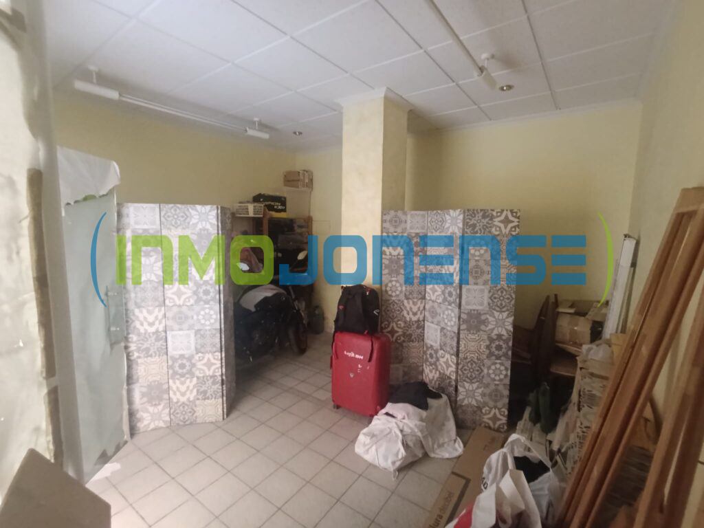 Local 27m²